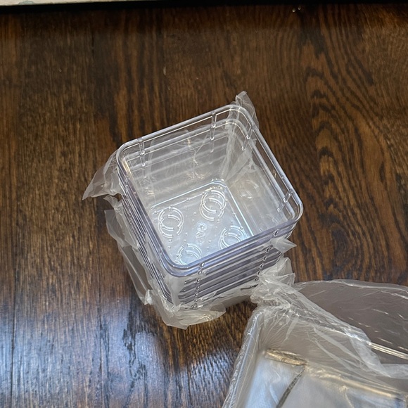 Clear Plastic Storage Containers Set - Picture 3 of 5